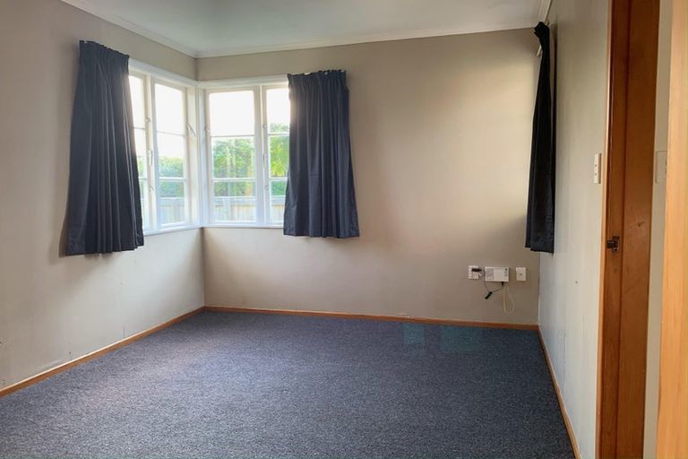 Photo of property in 5b Hughes Avenue, Hokowhitu, Palmerston North, 4410