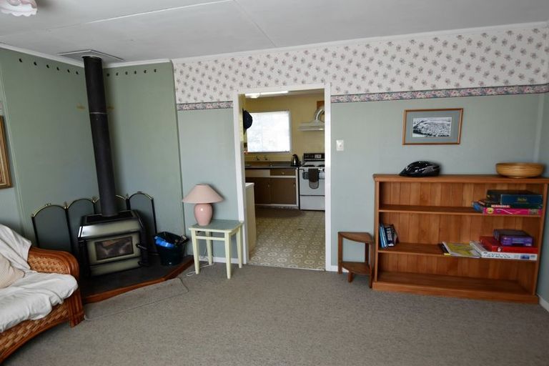 Photo of property in 11 Ruataniwha Road, Twizel, 7901