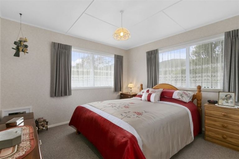 Photo of property in 29 Donnelley Drive, Wainuiomata, Lower Hutt, 5014