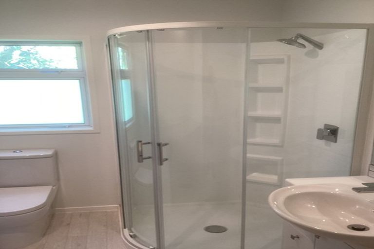 Photo of property in 92 Wainui Road, Silverdale, 0932