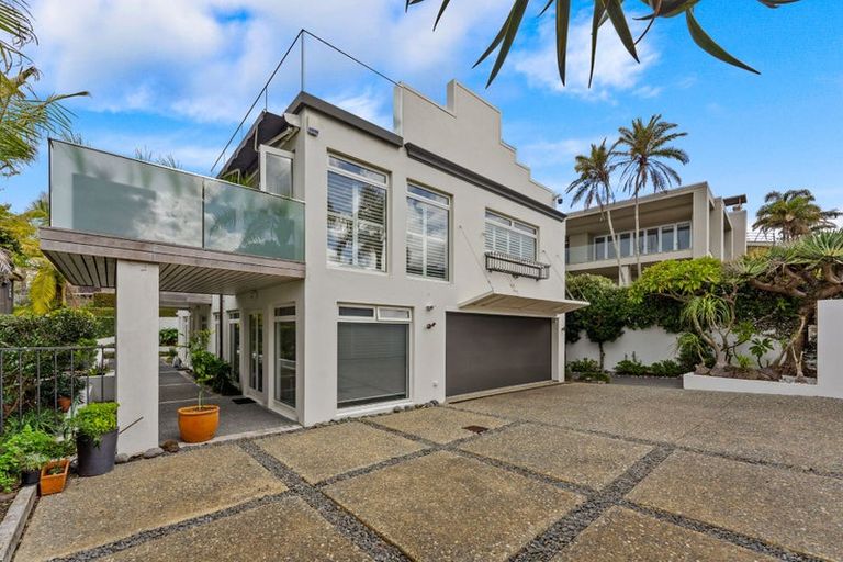 Photo of property in 15 The Strand, Takapuna, Auckland, 0622
