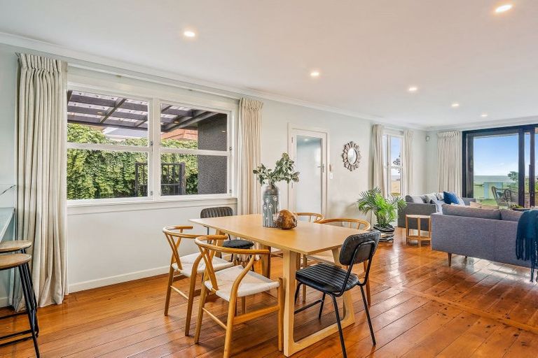 Photo of property in 79 Marine Parade, Paraparaumu Beach, Paraparaumu, 5032