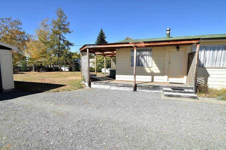 Photo of property in 11 Ruataniwha Road, Twizel, 7901