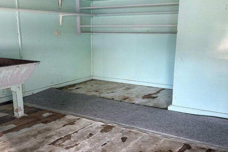 Photo of property in 25 Great North Road, Waipawa, 4210