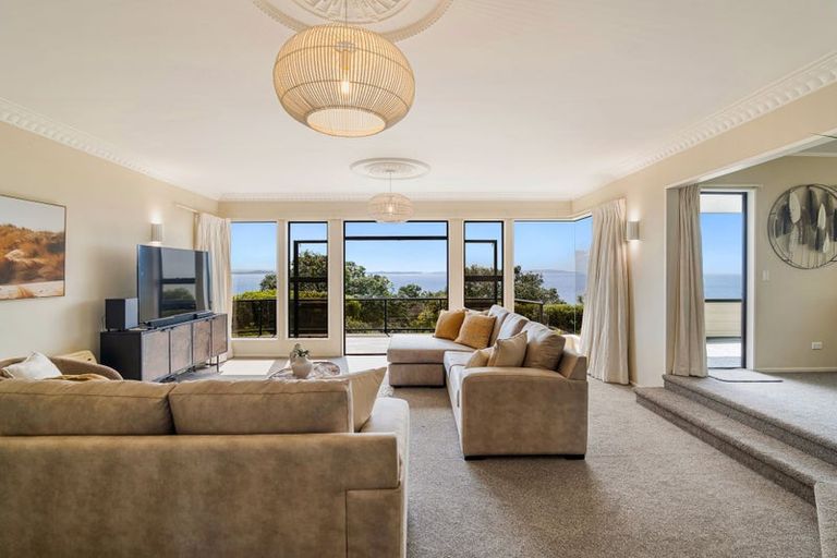 Photo of property in 146 Pacific Parade, Army Bay, Whangaparaoa, 0930