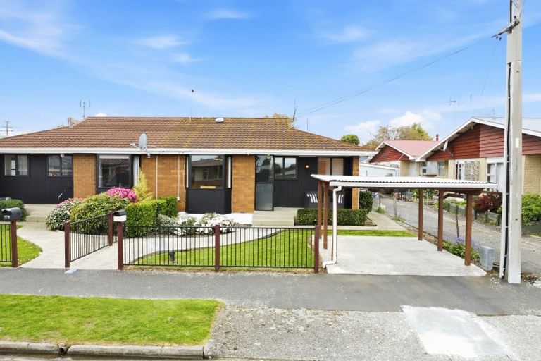 Photo of property in 17 Argyle Street, Mornington, Dunedin, 9011