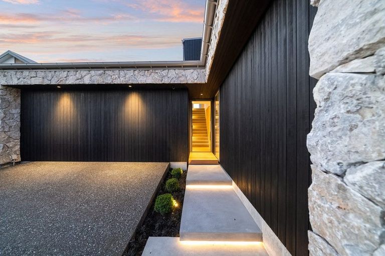 Photo of property in 183a Weston Road, St Albans, Christchurch, 8052