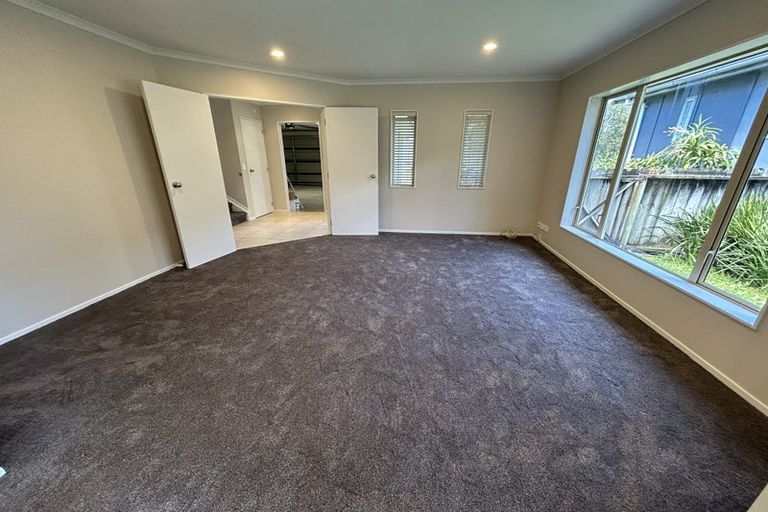 Photo of property in 237a Titirangi Road, Titirangi, Auckland, 0604