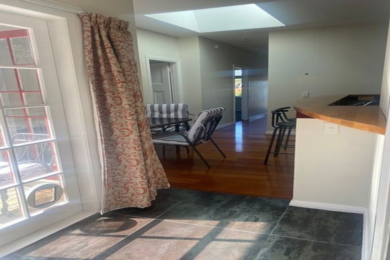 Photo of property in 44 Rothsay Road, Ngaio, Wellington, 6035