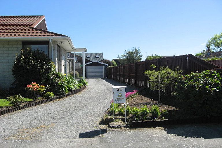 Photo of property in 1/4 Heaphy Place, Casebrook, Christchurch, 8051