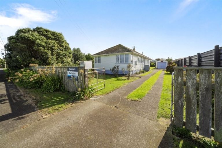Photo of property in 23 Kauae Street, Manaia, 4612