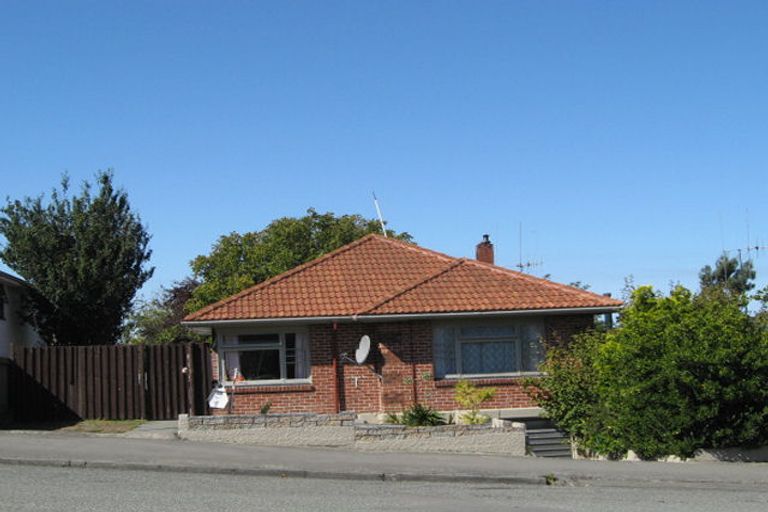 Photo of property in 71 Le Cren Street, Seaview, Timaru, 7910