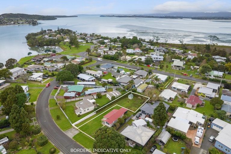 Photo of property in 9a Roretana Drive, Athenree, Waihi Beach, 3177