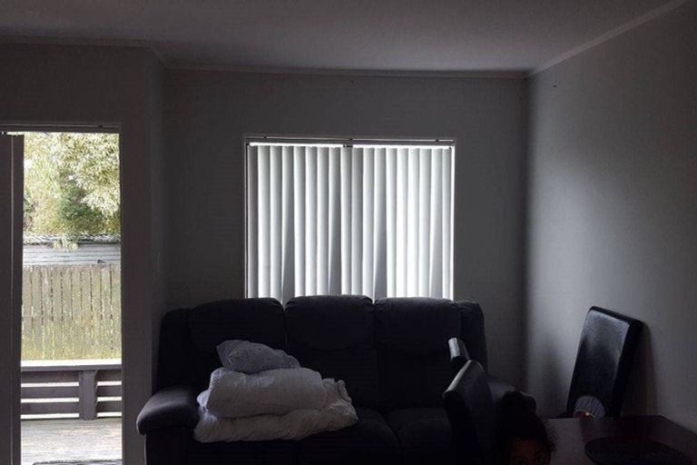 Photo of property in 1/226a Dominion Road, Red Hill, Papakura, 2110