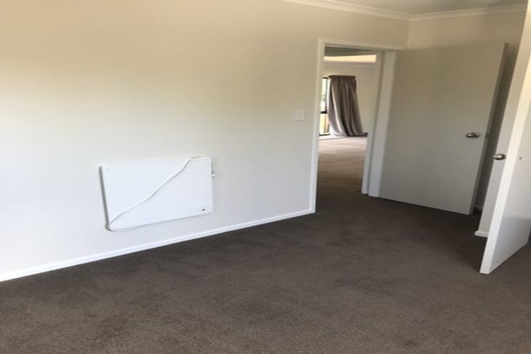 Photo of property in 2 Denby Place, Springvale, Whanganui, 4501