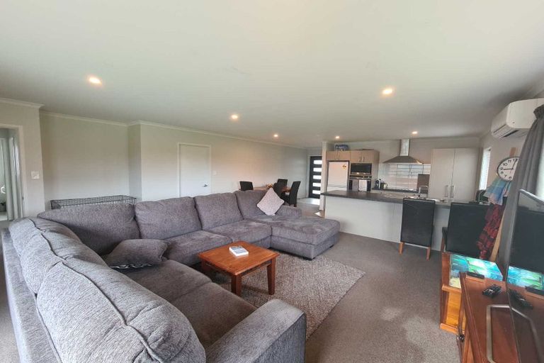 Photo of property in 56 Andesite Drive, Rolleston, 7614