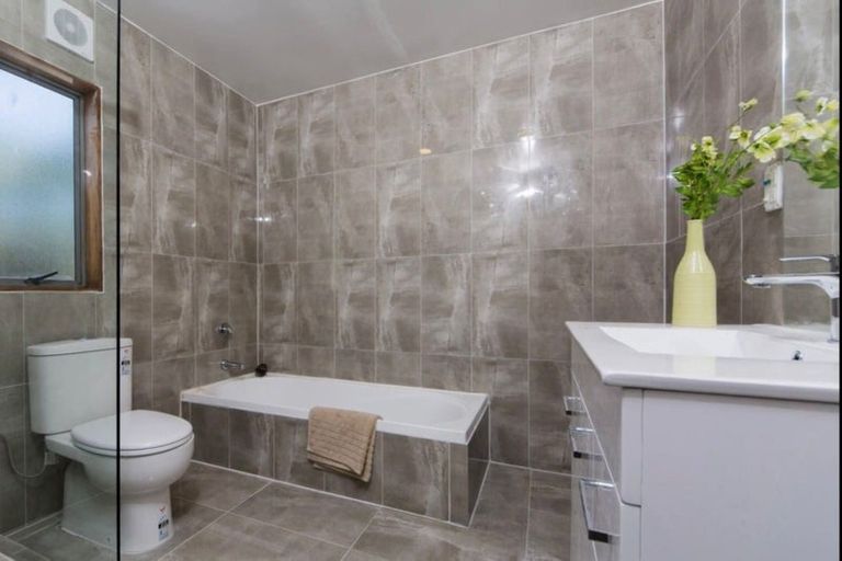 Photo of property in 38d Arawa Street, New Lynn, Auckland, 0600