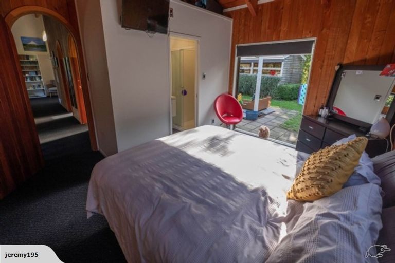 Photo of property in 113 Veale Road, Ridgewood, New Plymouth, 4371