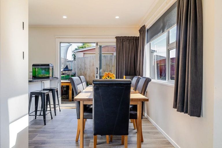 Photo of property in 14 Dewe Avenue, Feilding, 4702