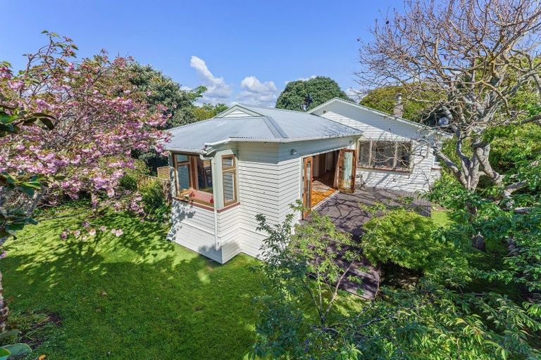 Photo of property in 9 Bell Street, Otaki, 5512