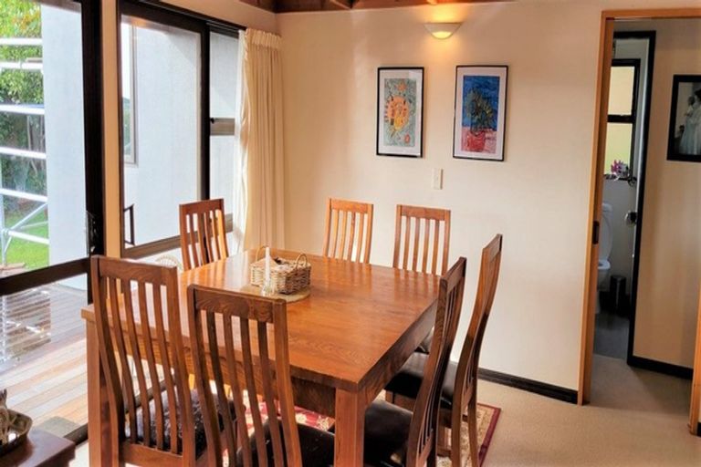 Photo of property in 3 Beauly Grove, Papakowhai, Porirua, 5024