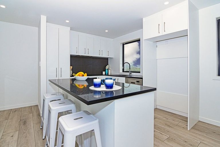 Photo of property in 3 Okohaka Avenue, Glenbrook, Waiuku, 2681