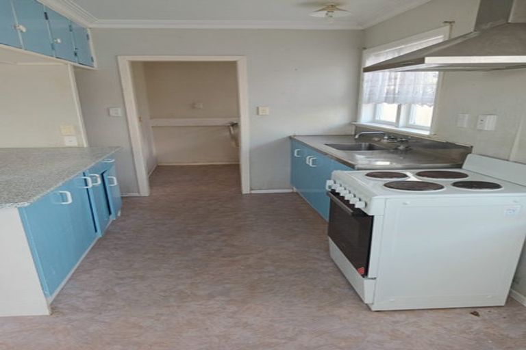 Photo of property in 137 Liverpool Street, Levin, 5510
