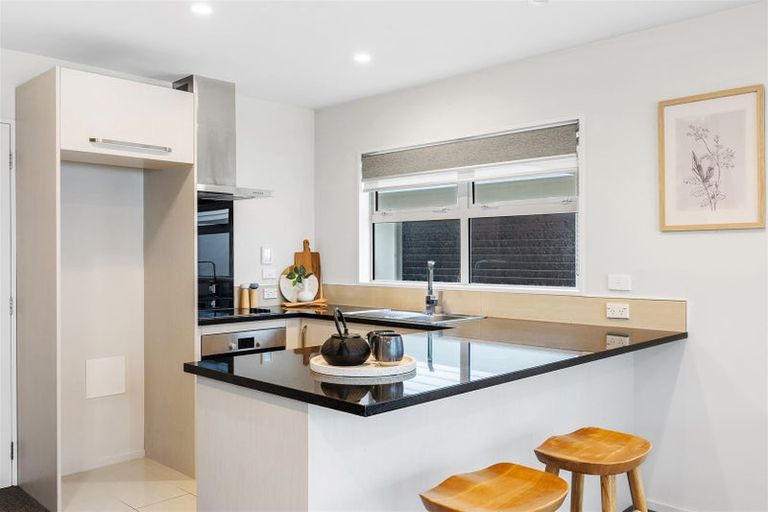 Photo of property in 2/33 Elizabeth Street, Riccarton, Christchurch, 8041