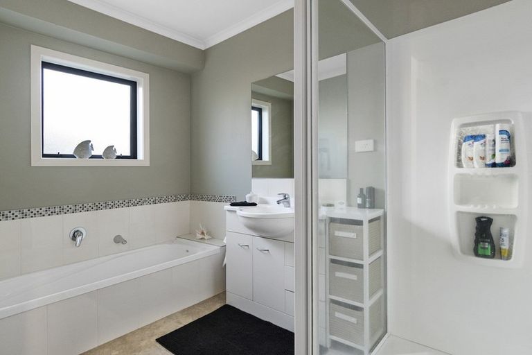 Photo of property in 49 Falcon Drive, Welcome Bay, Tauranga, 3112