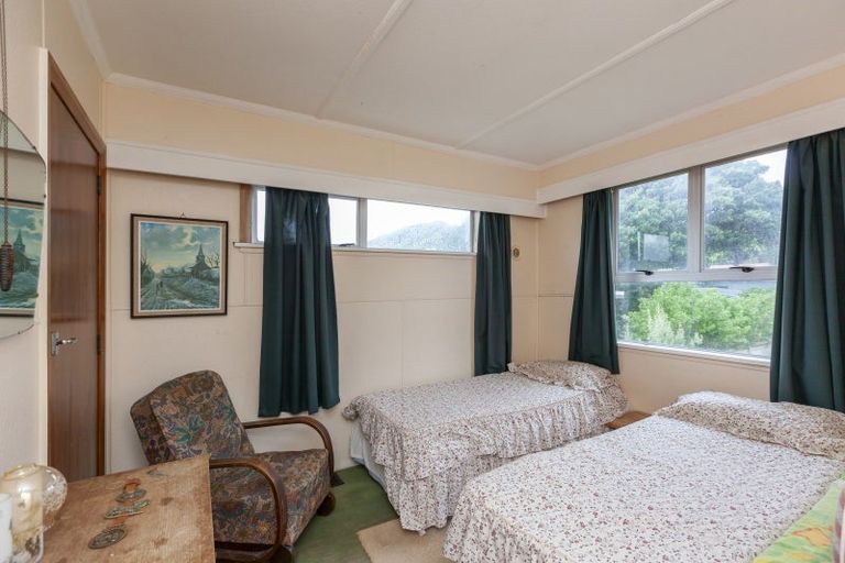 Photo of property in 120 The Parade, Paekakariki, 5034