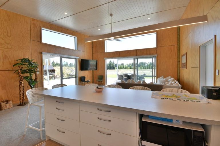 Photo of property in 36 Eureka Road, Earnscleugh, Alexandra, 9391