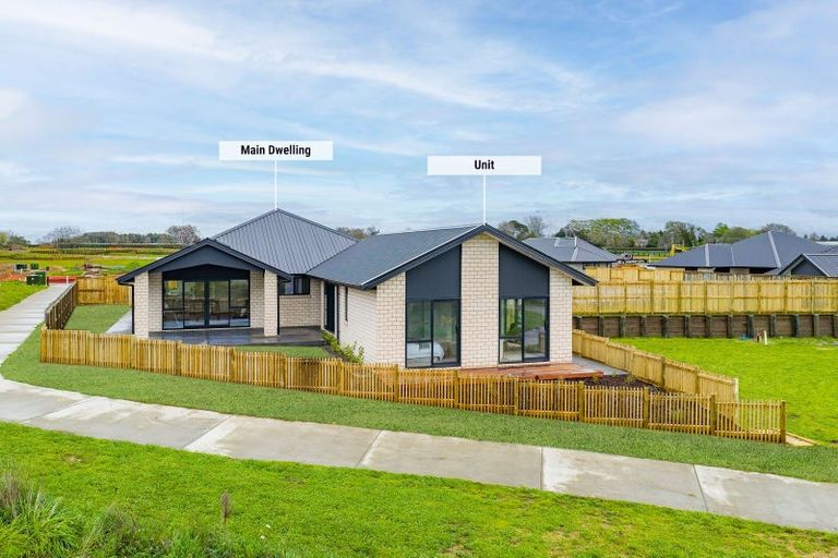 Photo of property in 19b Silverwood Lane, Leamington, Cambridge, 3495