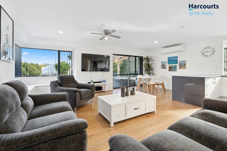 Photo of property in 8 Walter Rodgers Road, Pokeno, 2402