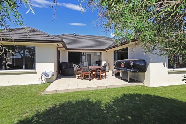 Photo of property in 46 Pinotage Drive, Greenmeadows, Napier, 4112