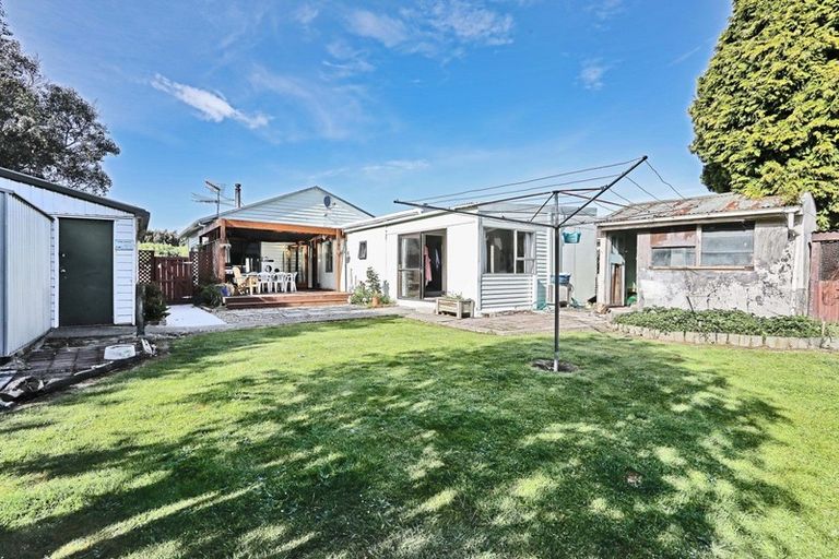 Photo of property in 124 Moulson Street, Strathern, Invercargill, 9812