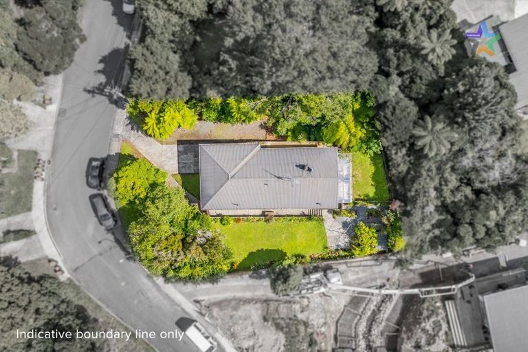 Photo of property in 115 Manuka Street, Stokes Valley, Lower Hutt, 5019