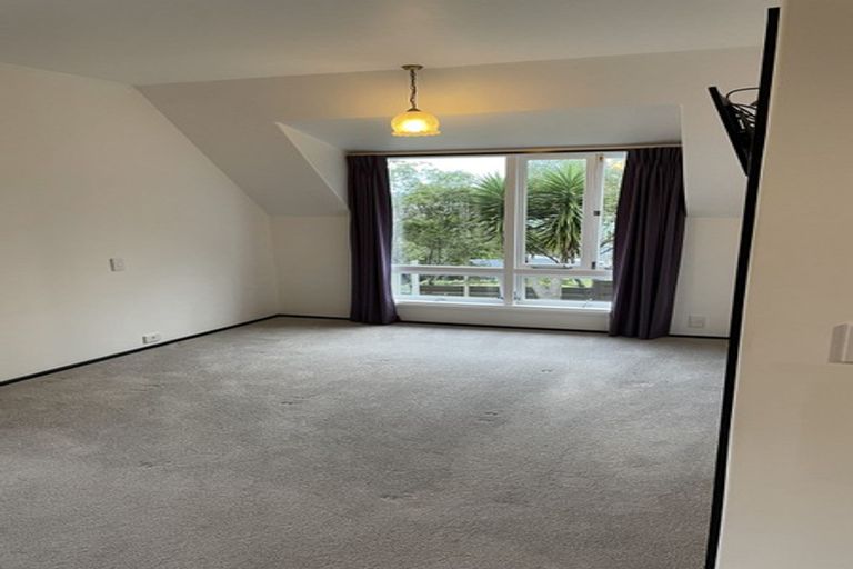 Photo of property in 6 Rondane Place, Tirohanga, Lower Hutt, 5010