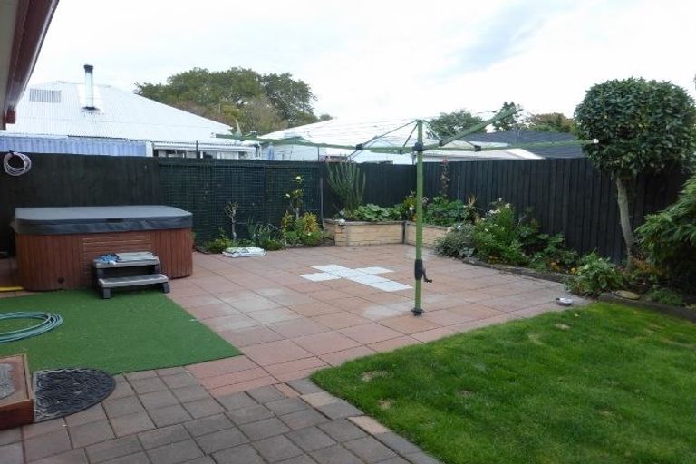 Photo of property in 58 Domain Terrace, Spreydon, Christchurch, 8024