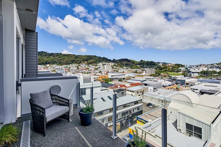 Photo of property in Trinity Apartments, 806/19 College Street, Te Aro, Wellington, 6011