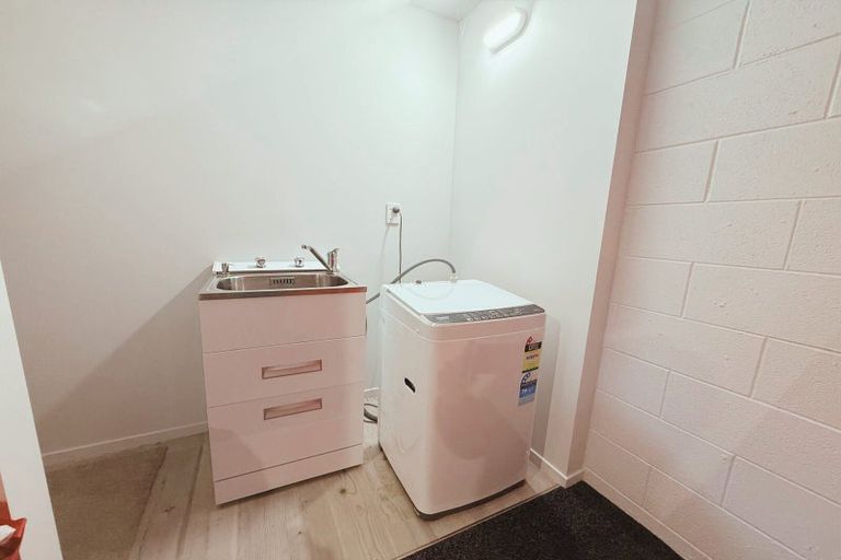 Photo of property in 15 Holystone Road, Whitby, Porirua, 5024