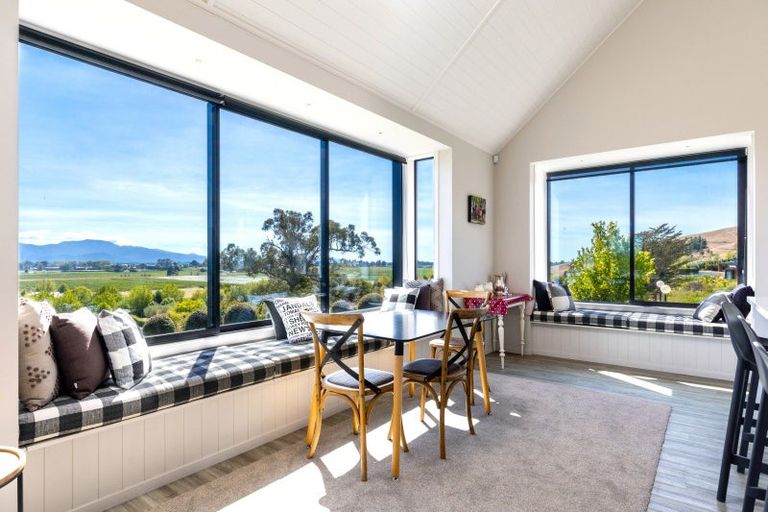 Photo of property in 21 Dry Hills Lane, Riverlands, 7274