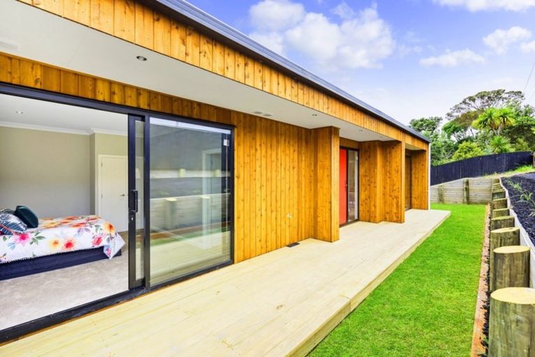 Photo of property in 5 Boutique Way, Orewa, 0931