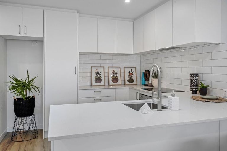 Photo of property in 6d Avonhead Road, Avonhead, Christchurch, 8042