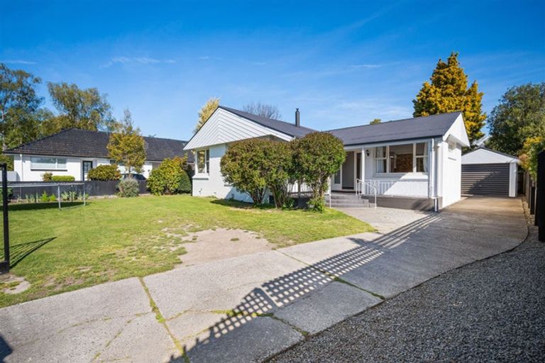 Photo of property in 122 Glandovey Road, Strowan, Christchurch, 8052