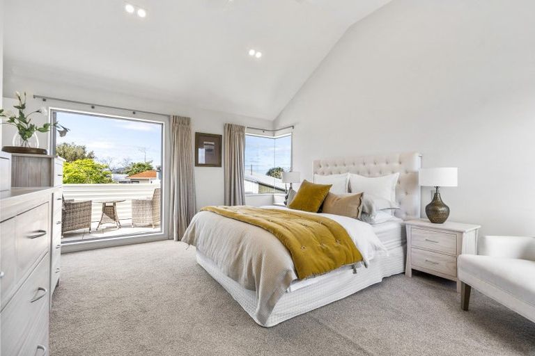 Photo of property in 39 Williamson Avenue, Belmont, Auckland, 0622