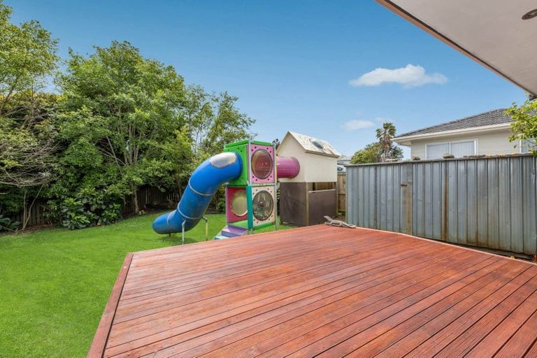 Photo of property in 10 Fourth View Avenue, Beachlands, Auckland, 2018