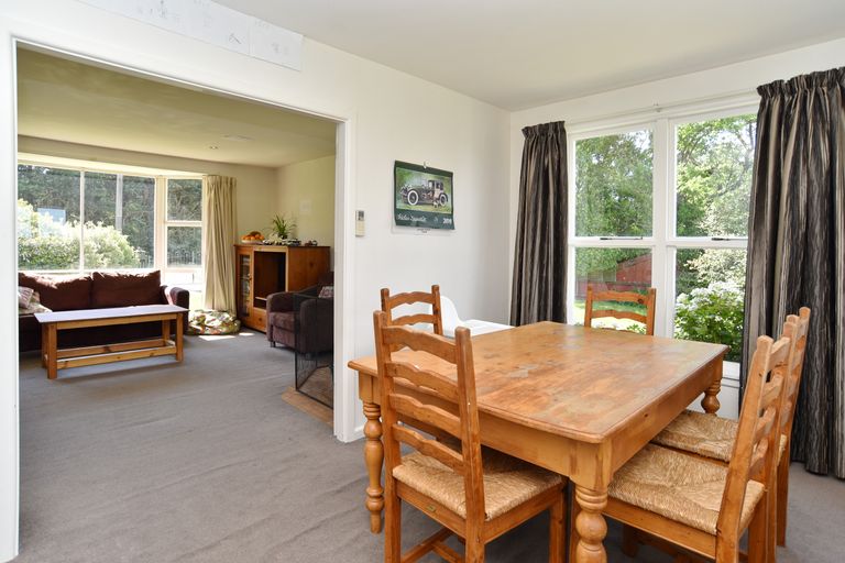 Photo of property in 123 Maddisons Road, Templeton, Christchurch, 8042
