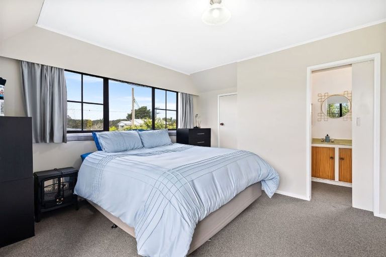 Photo of property in 1843 Ngunguru Road, Ngunguru, Whangarei, 0173