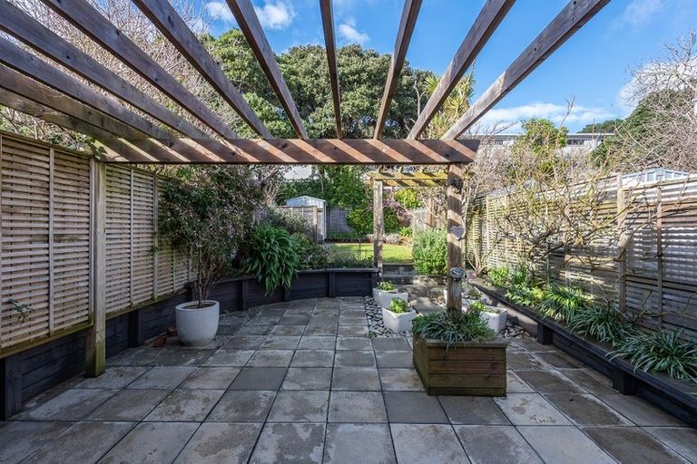 Photo of property in 12 Roy Street, Newtown, Wellington, 6021