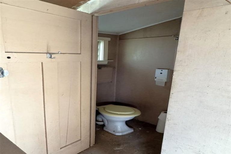 Photo of property in 118 Tasman Street, Karoro, Greymouth, 7805